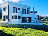 Girne, Alsancak’Ta Satılık 4+1 Villa
